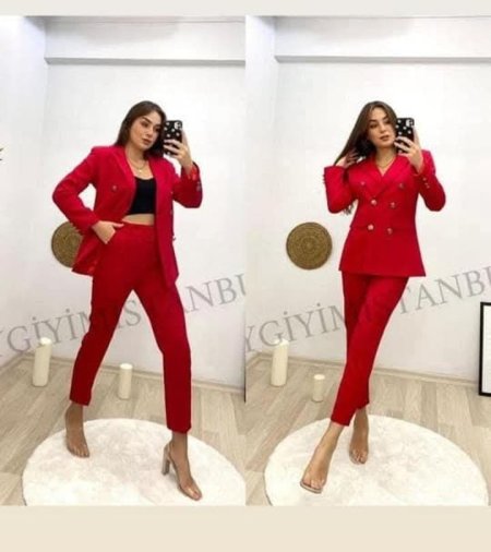 طقم احمر رسمي